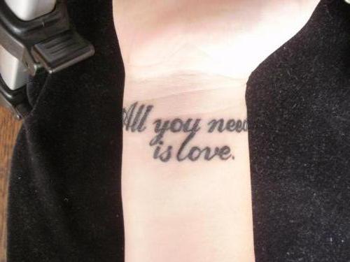 татус надпис-all you need is love